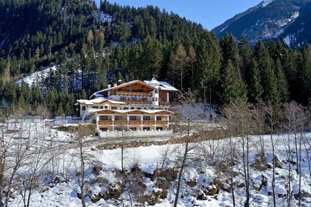 Hotel Landenhof Superior Mayrhofen Exterior foto